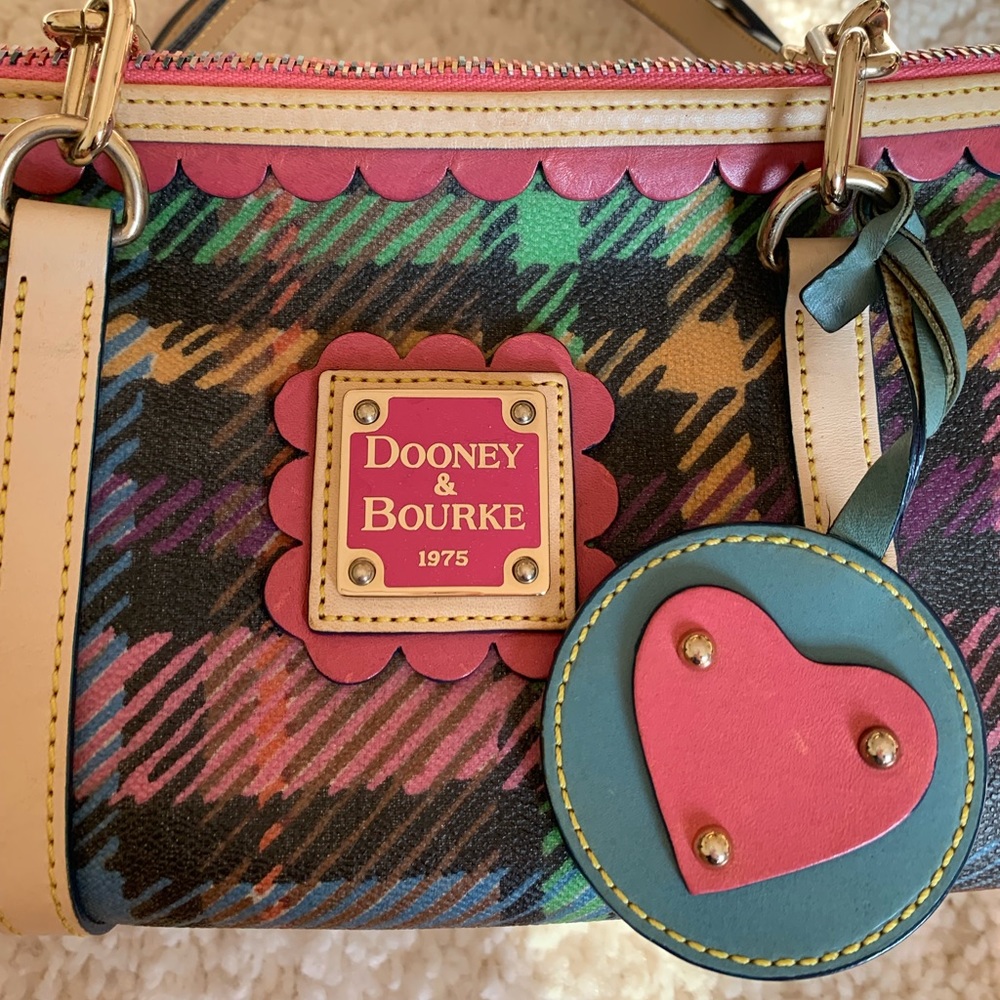 Dooney & Bourke